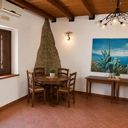 Borgo Luce - Rooftop And Penzion 3*