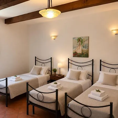 Borgo Luce - Rooftop And 3* Francavilla Marittima